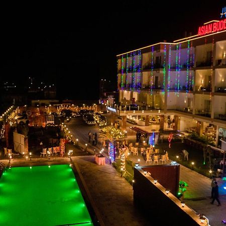 Asian Buddha Hotel Bhairāhawā Extérieur photo